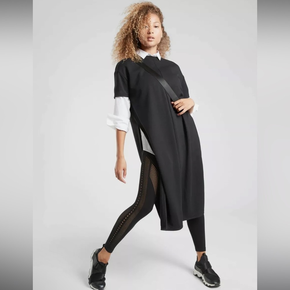 Athleta Sedona Sweatshirt Dress Black- Size Small